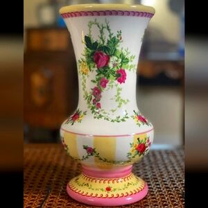 Flower Vase, pink yellow, Green.